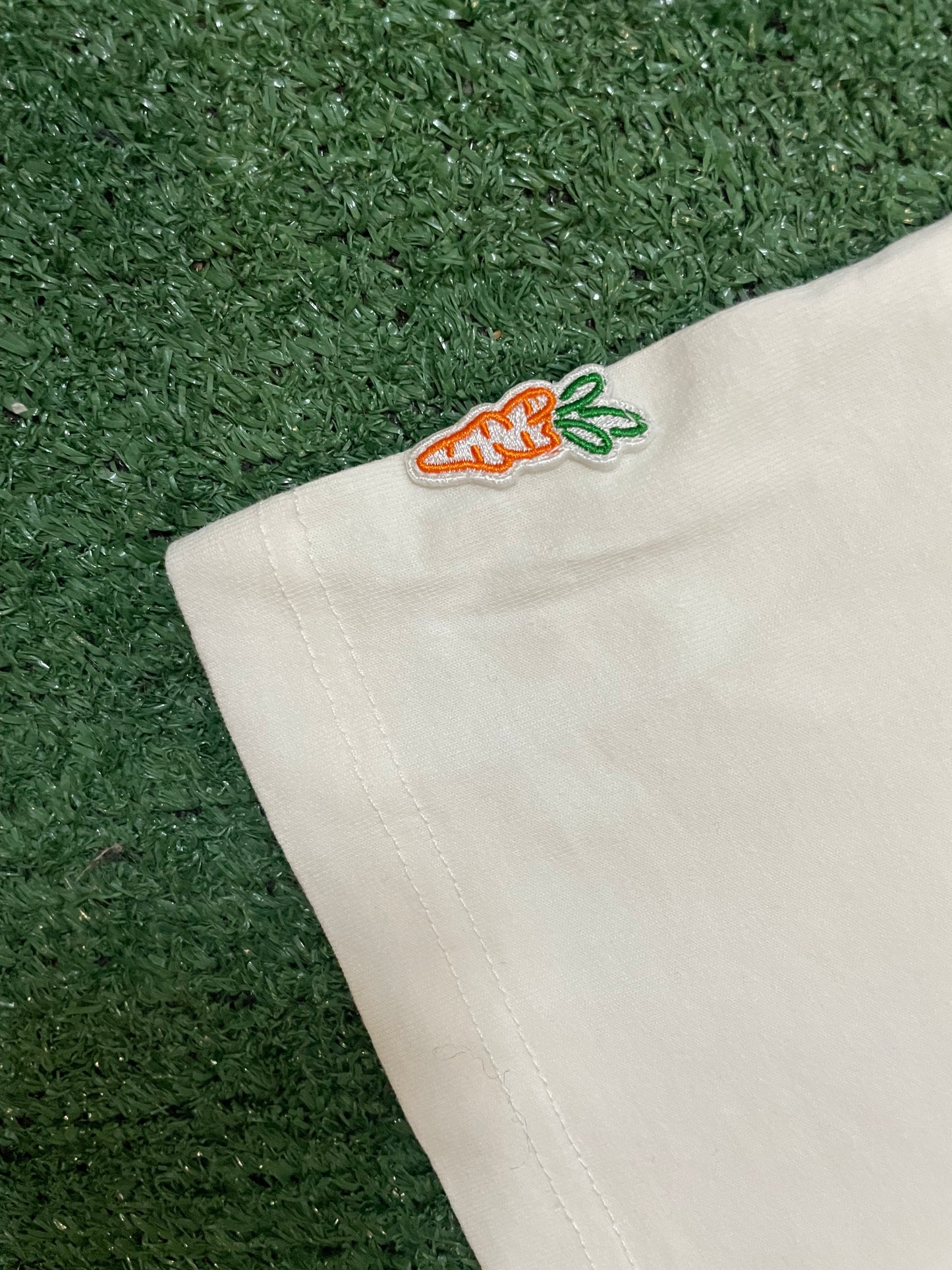 Carrots by anwar tee