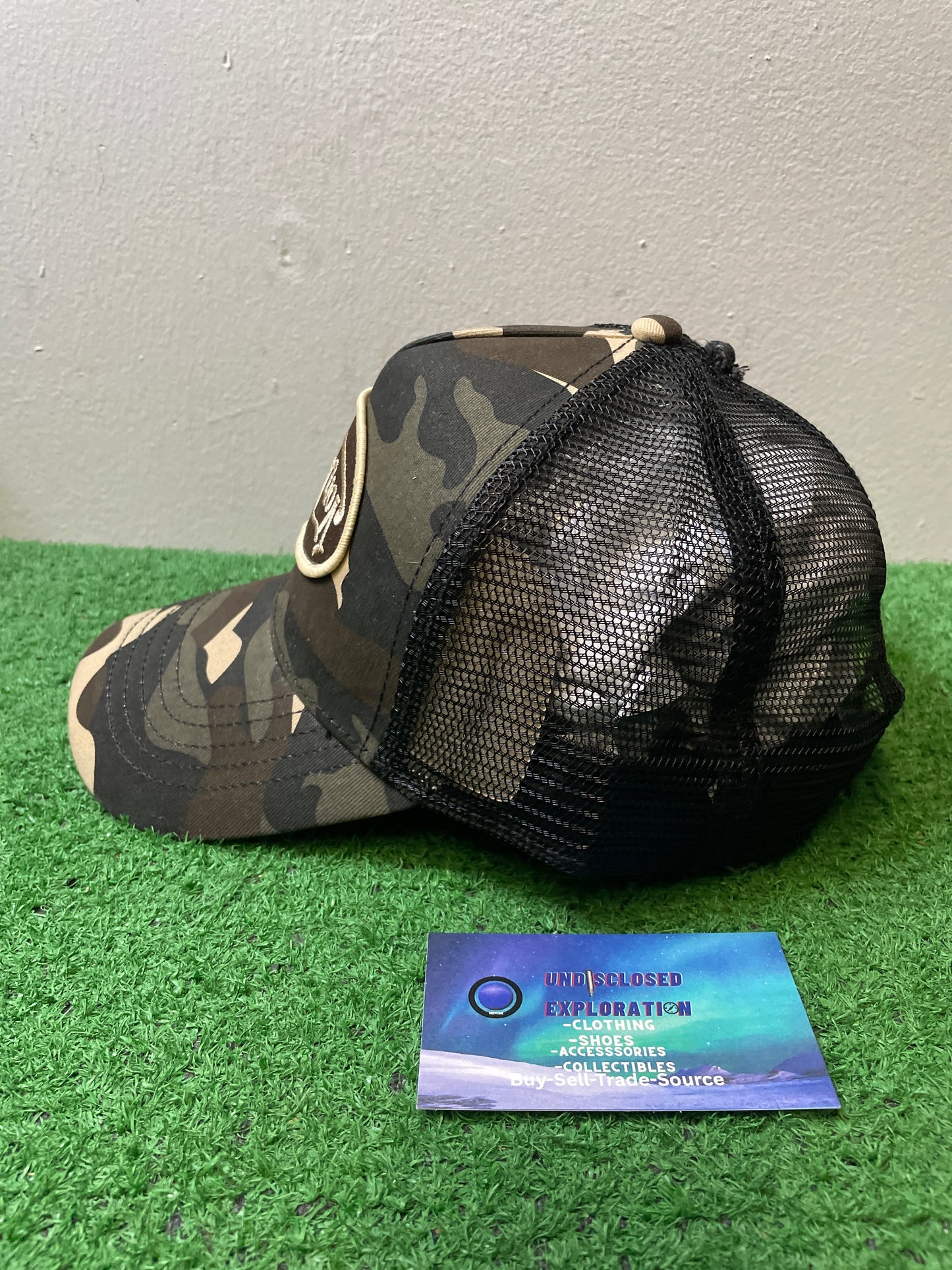 Von Dutch camo hat