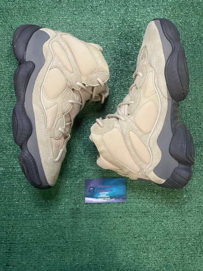 Adidas Yeezy 500 wakaran size 12men/13.5women