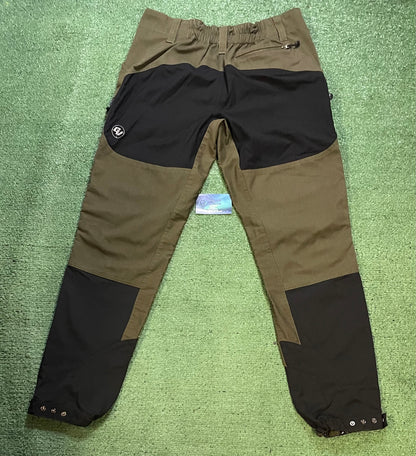 GV Gallery raspberry hills olive and black pants