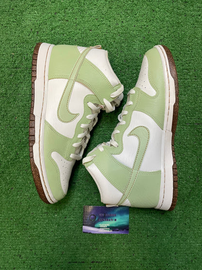 Nike Dunk high inspected by swoosh 8men/9.5women