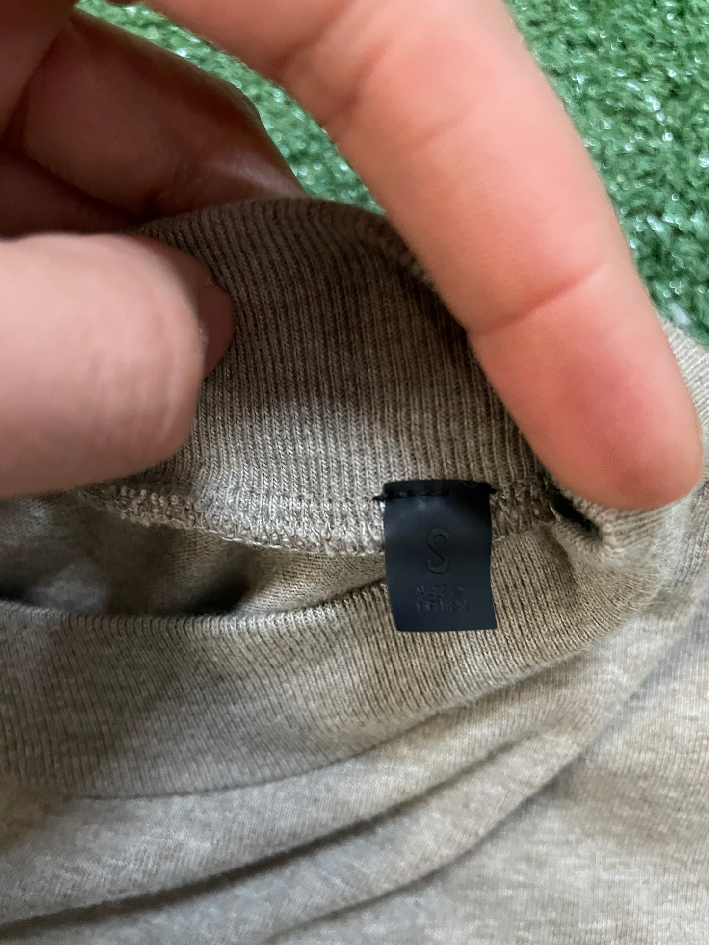 Fear of god essentials center logo heather longsleeve