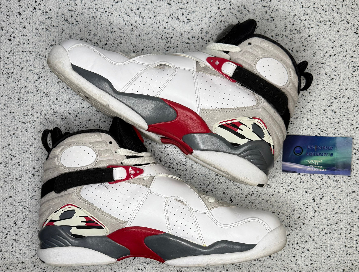 Jordan 8 Bugs Bunny 2013 9.5 Men/11 Women “Preowned”