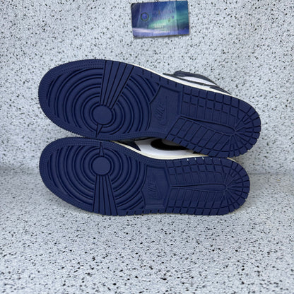 Jordan 1 Midnight Navy