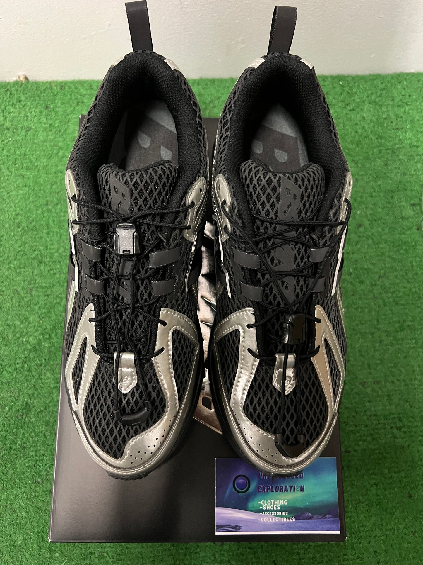 New balance 1906r x The basement night chrome