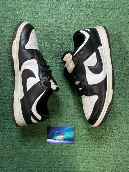 Nike Dunk low panda size 10.5men/12women