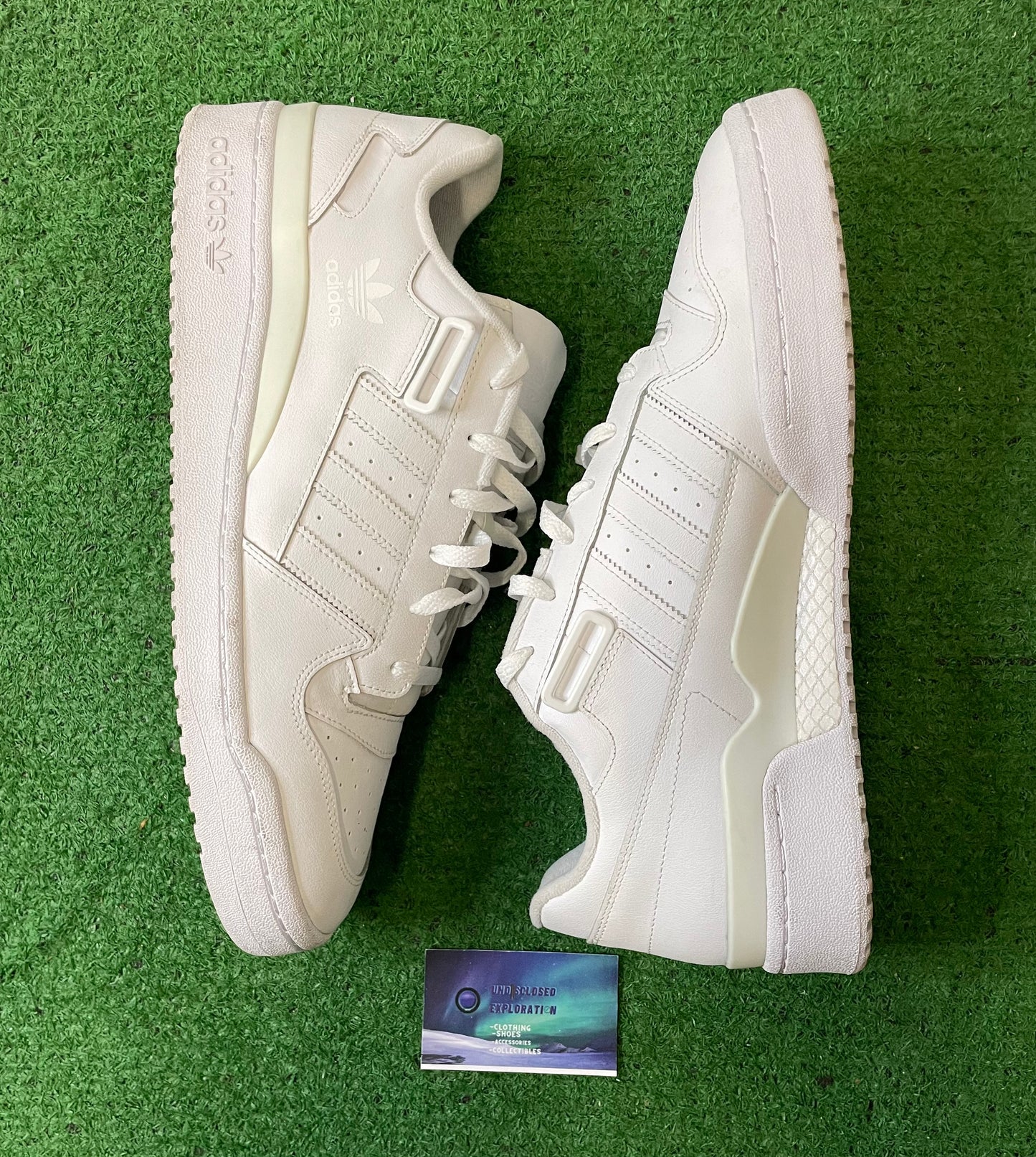 Adidas forum low triple white size 14men/15.5women
