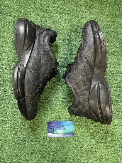 Gucci rhyton black GG Supreme size 10men/11.5women(EU 43)
