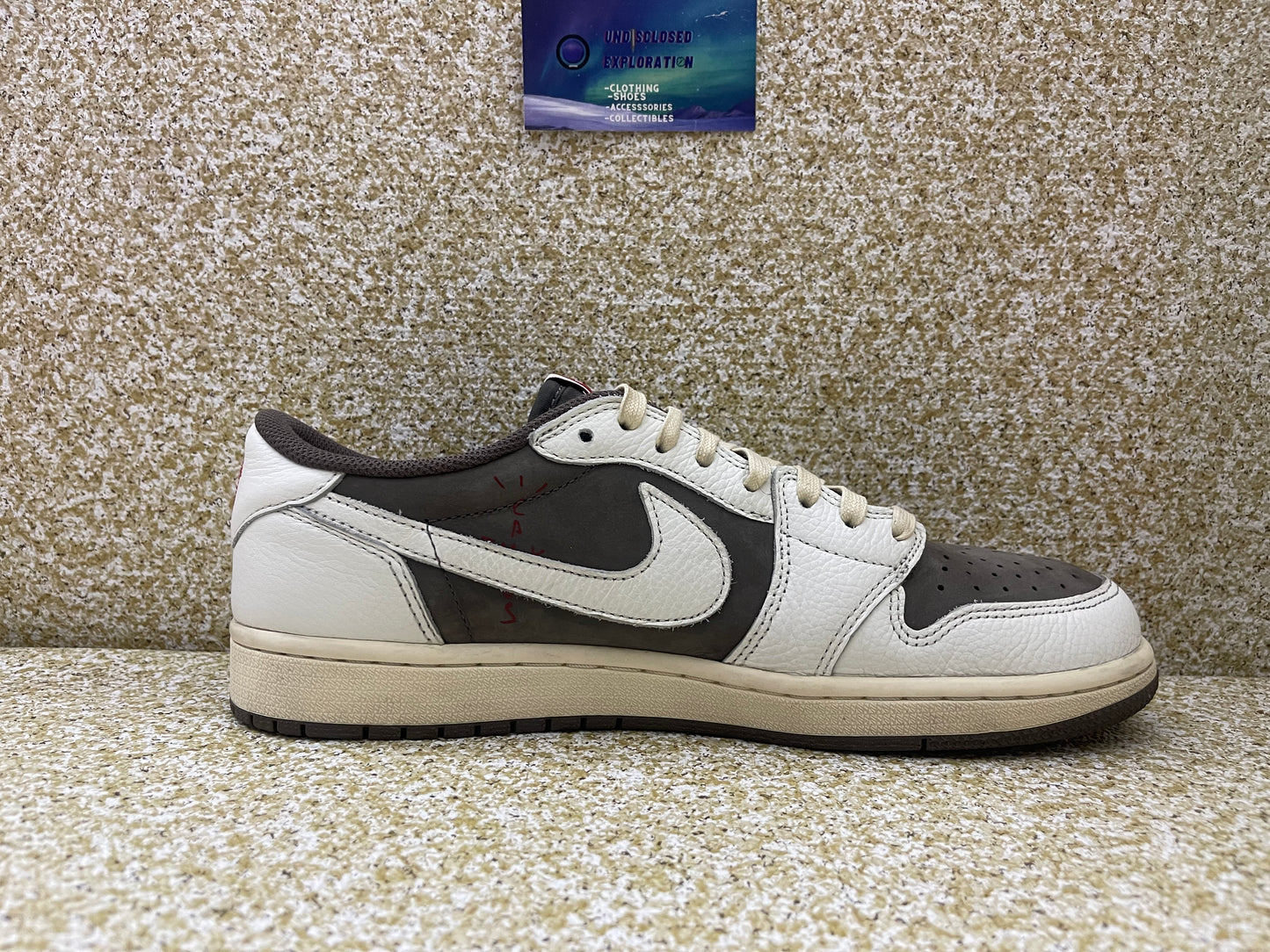 Jordan 1 Low Travis Scott Reverse Mocha “Preowned” Size 10.5 Men