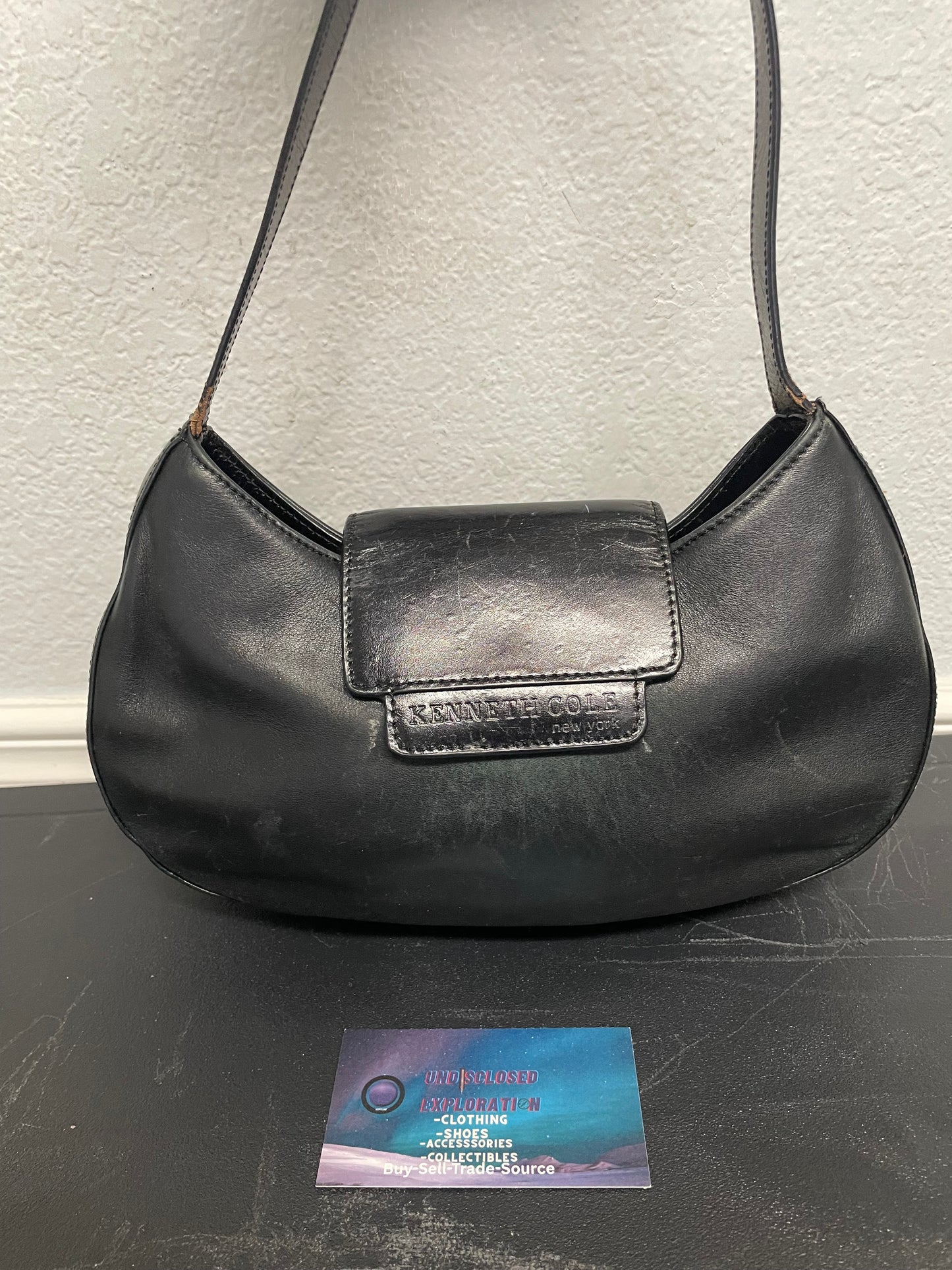 vintage Kenneth Cole New York black leather shoulder bag