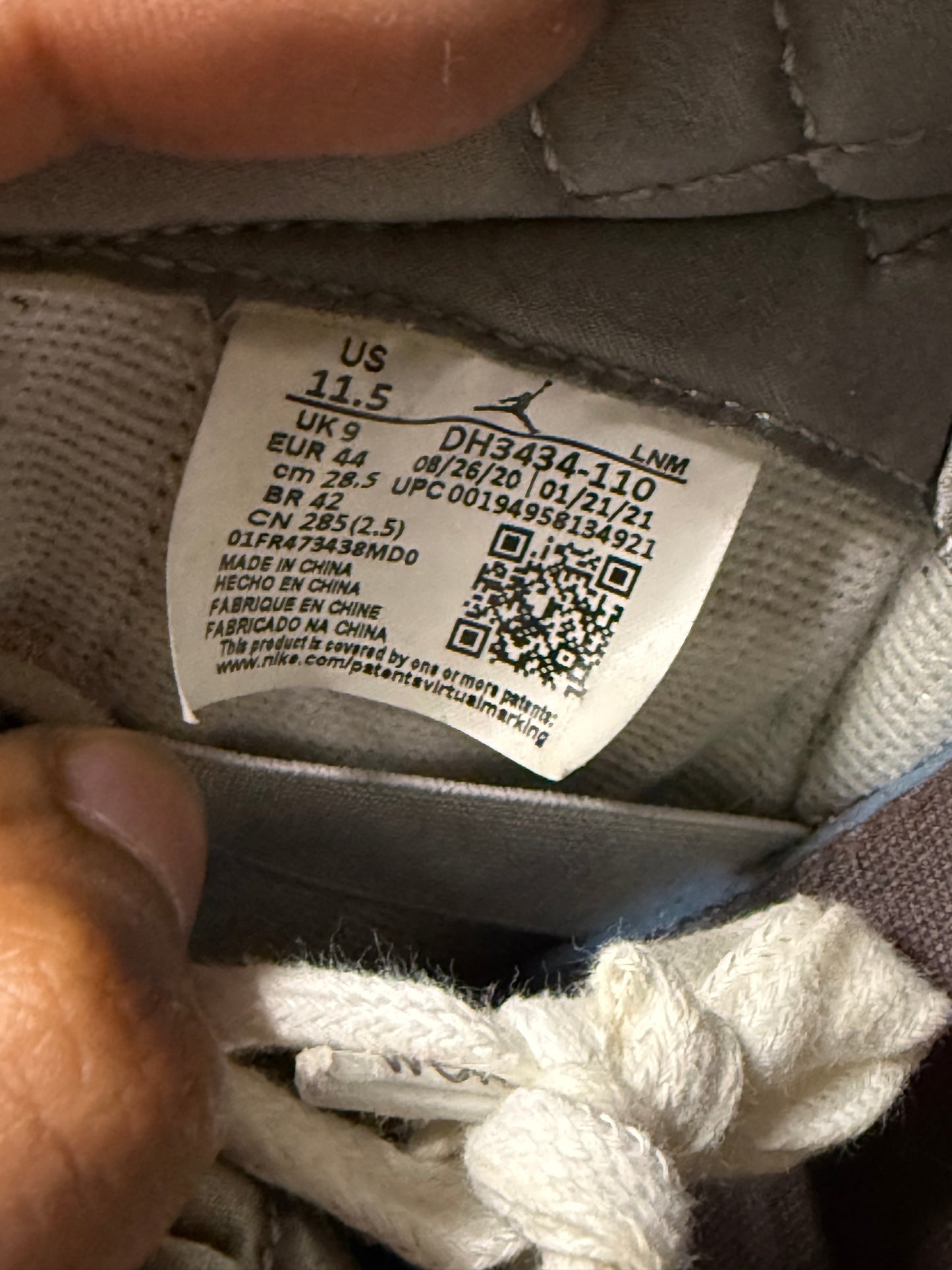 Jordan 3 A Ma Maniere 10 Men/11.5 Women “Preowned”