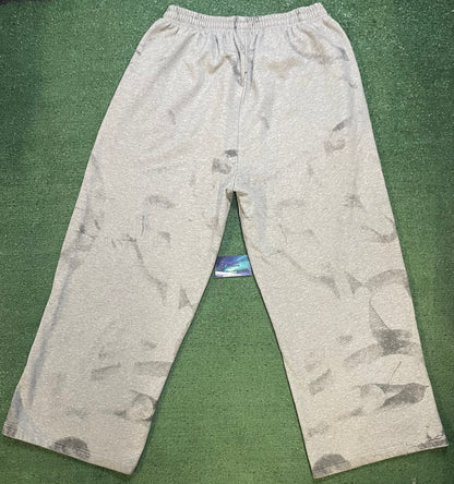 Gv gallery Raspberry graffiti sweatpants