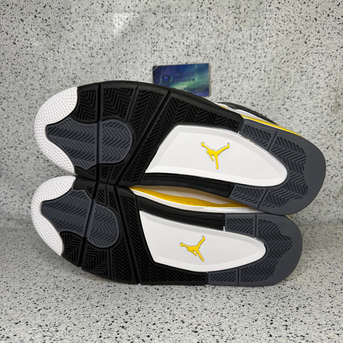 Jordan 4 Tour Yellow