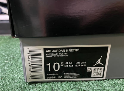 Air Jordan 8 Retro bugs bunny 2025