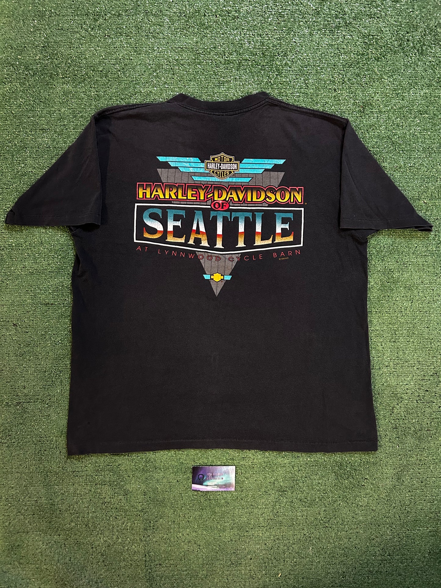 Vintage 1990s spirit of Harley Davidson wolves Seattle tee