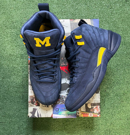 Air Jordan 12 Retro Michigan size 11men/12.5women