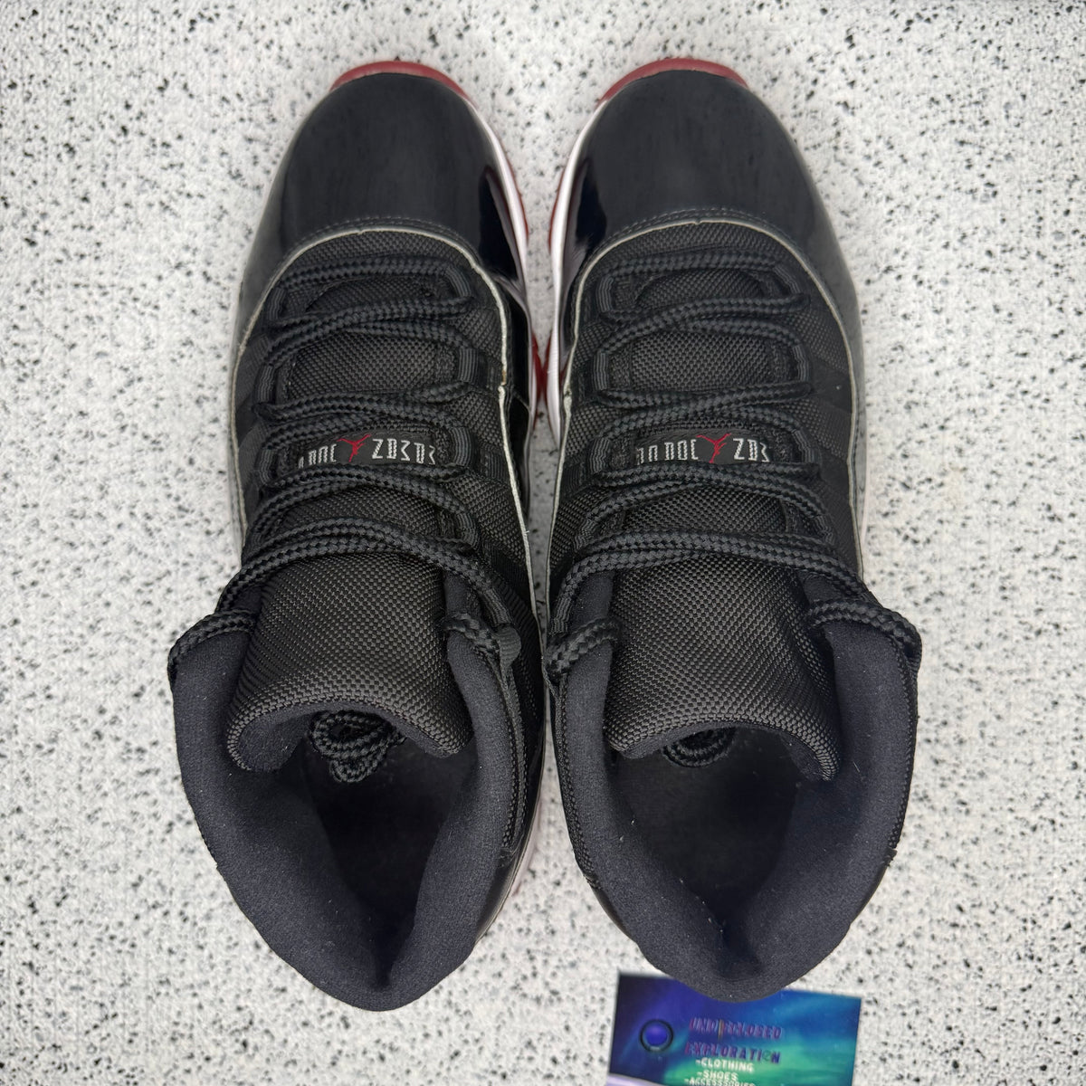 Jordan 11 Bred 9 Men “Preowned”