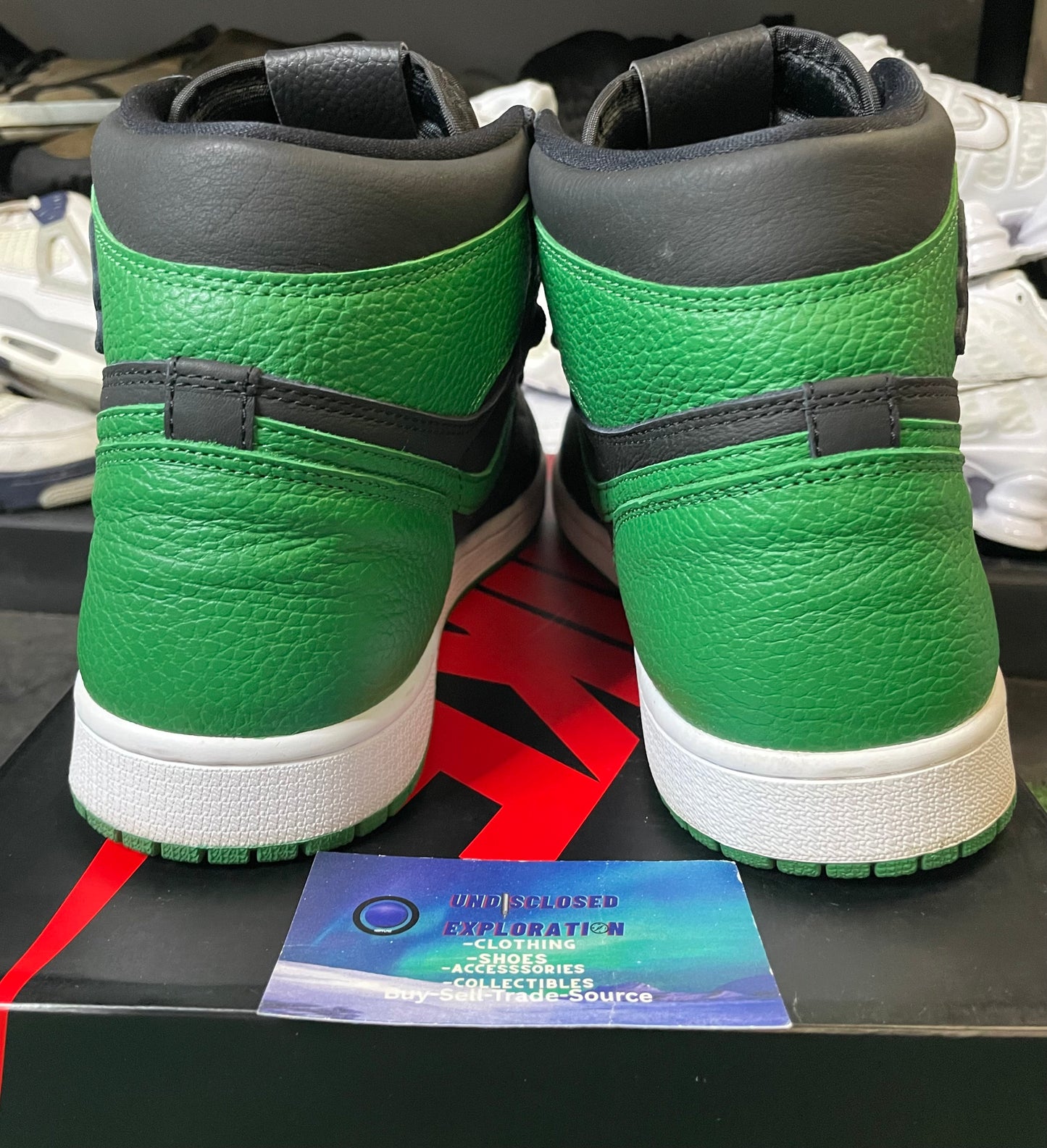 Air Jordan 1 high pine green 2.0 size 11men/12.5women