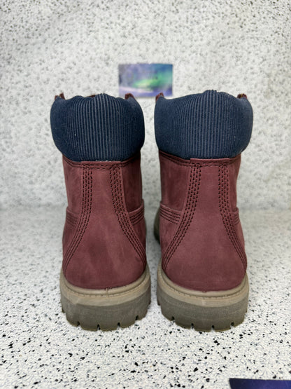 Timberland Burgundy 6 Inch Boots 6.5 Youth/8 Women “Preowned”