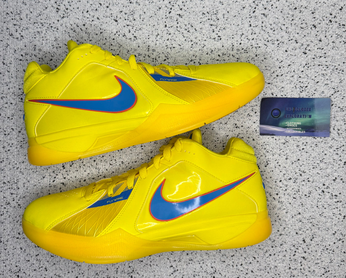 Nike KD 3 Christmas 10 Men/11.5 Women “Preowned”