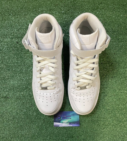 Nike Air Force 1 mid triple white size 10men/11.5women
