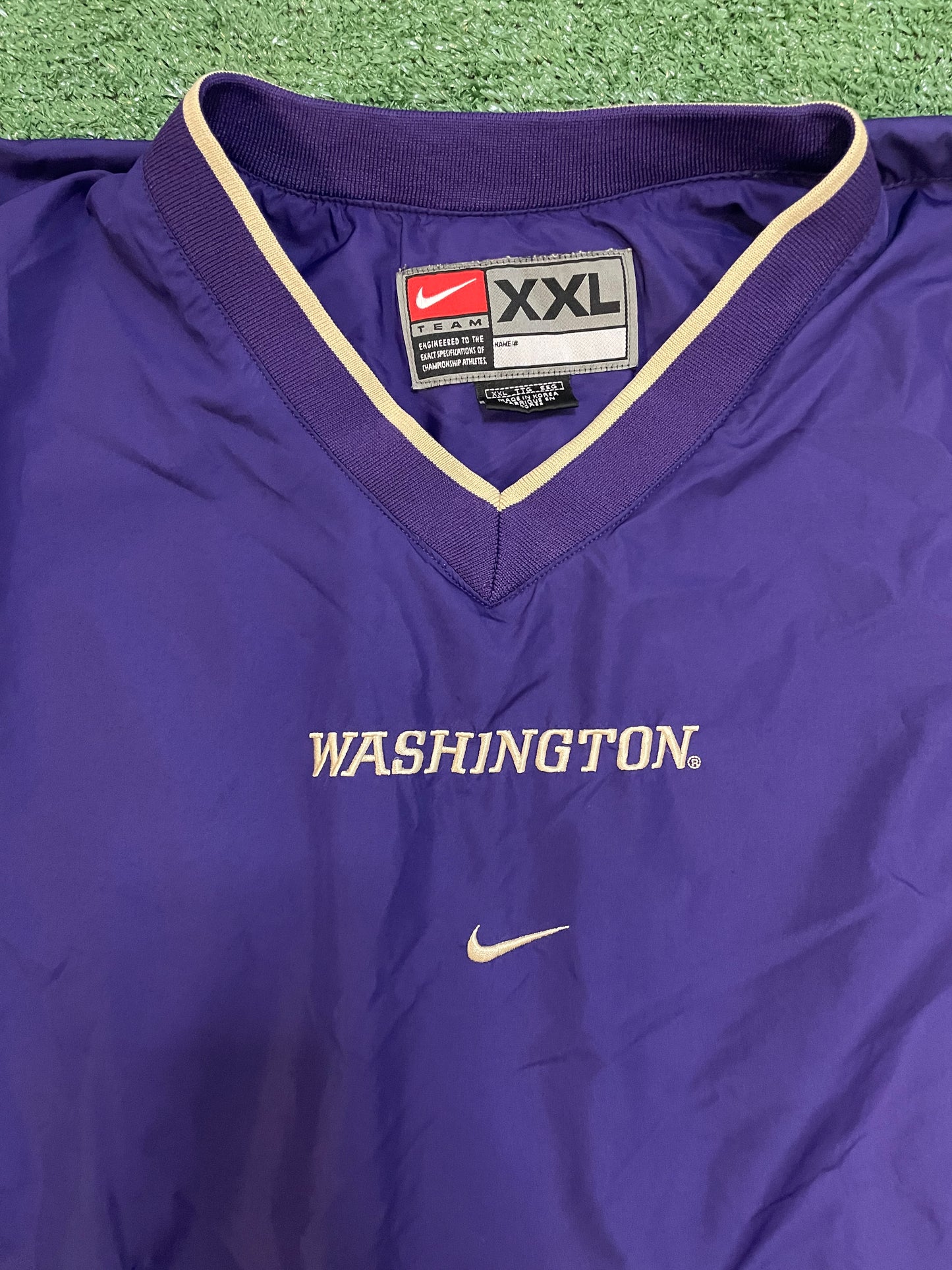 Vintage 1990s Nike UW university of Washington Huskies pullover crewneck