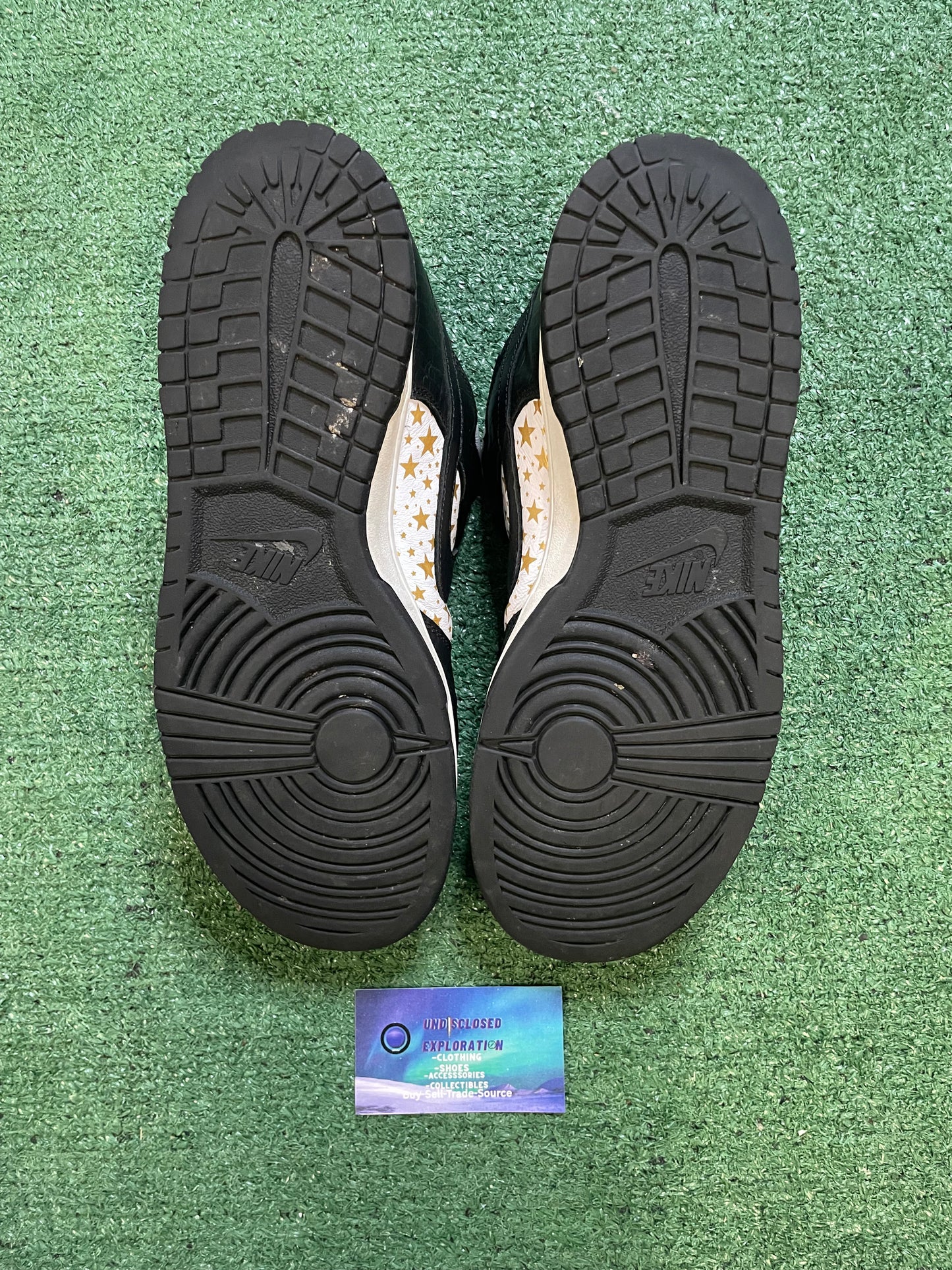 Nike SB Dunk Low X supreme black Stars size 11.5men/13women