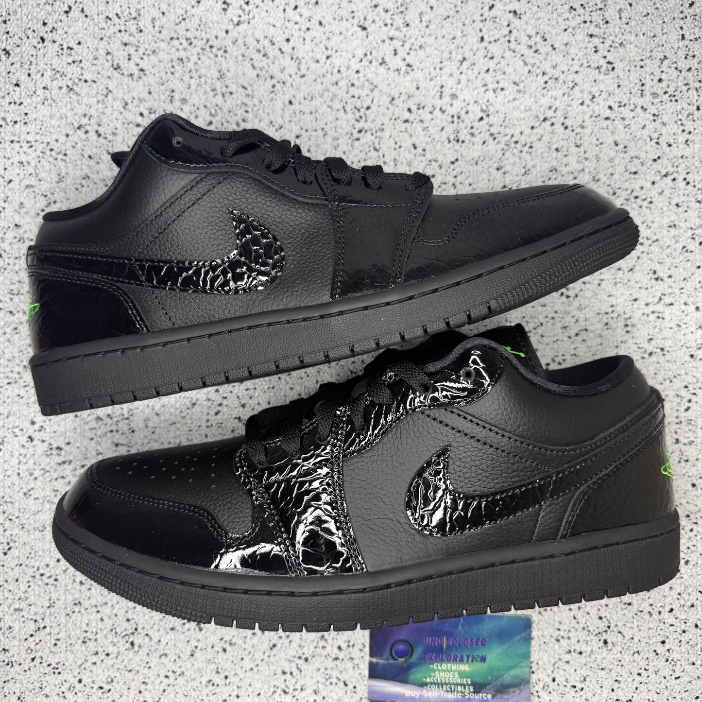 Jordan 1 Low Black Scream Green