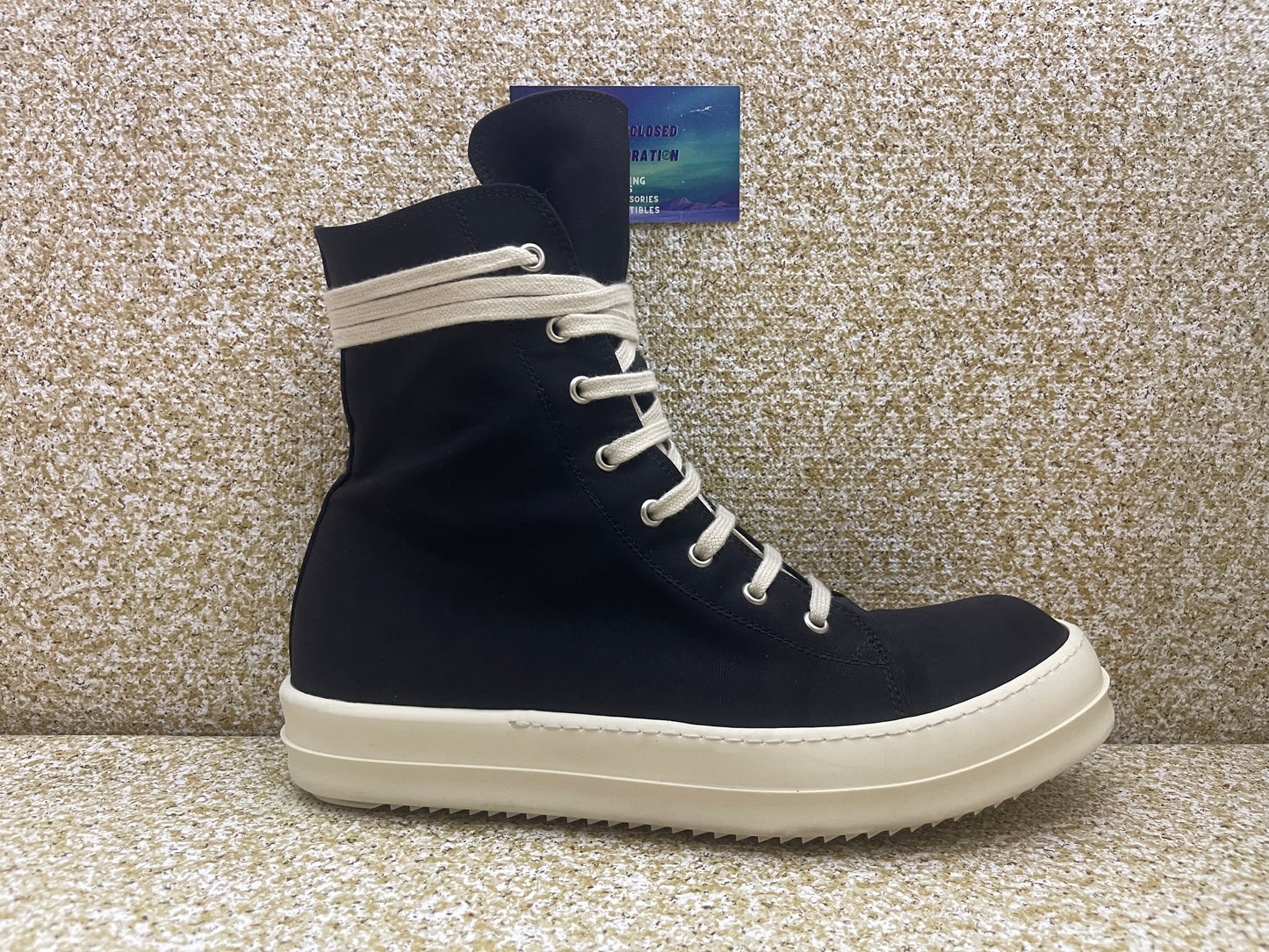 Rick Owens DrkShdw Ramones Vegan  “Preowned” Size 42 EU/9 Men