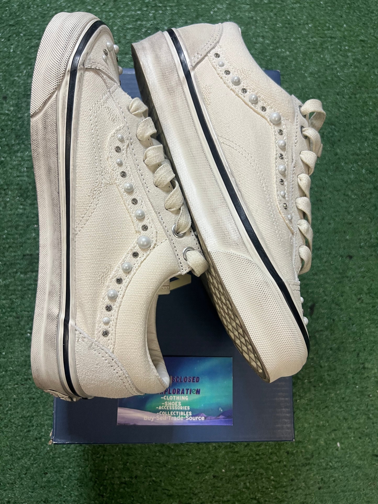Vans old skool 36 pearlized marshmallow size 6men/7.5women