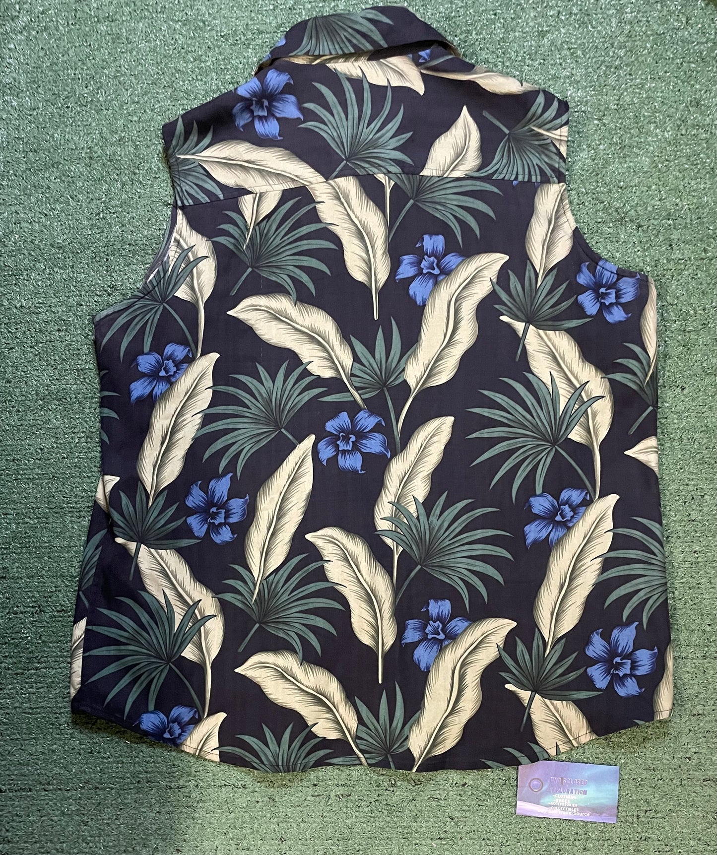 Pineapple Moon floral sleeveless button up