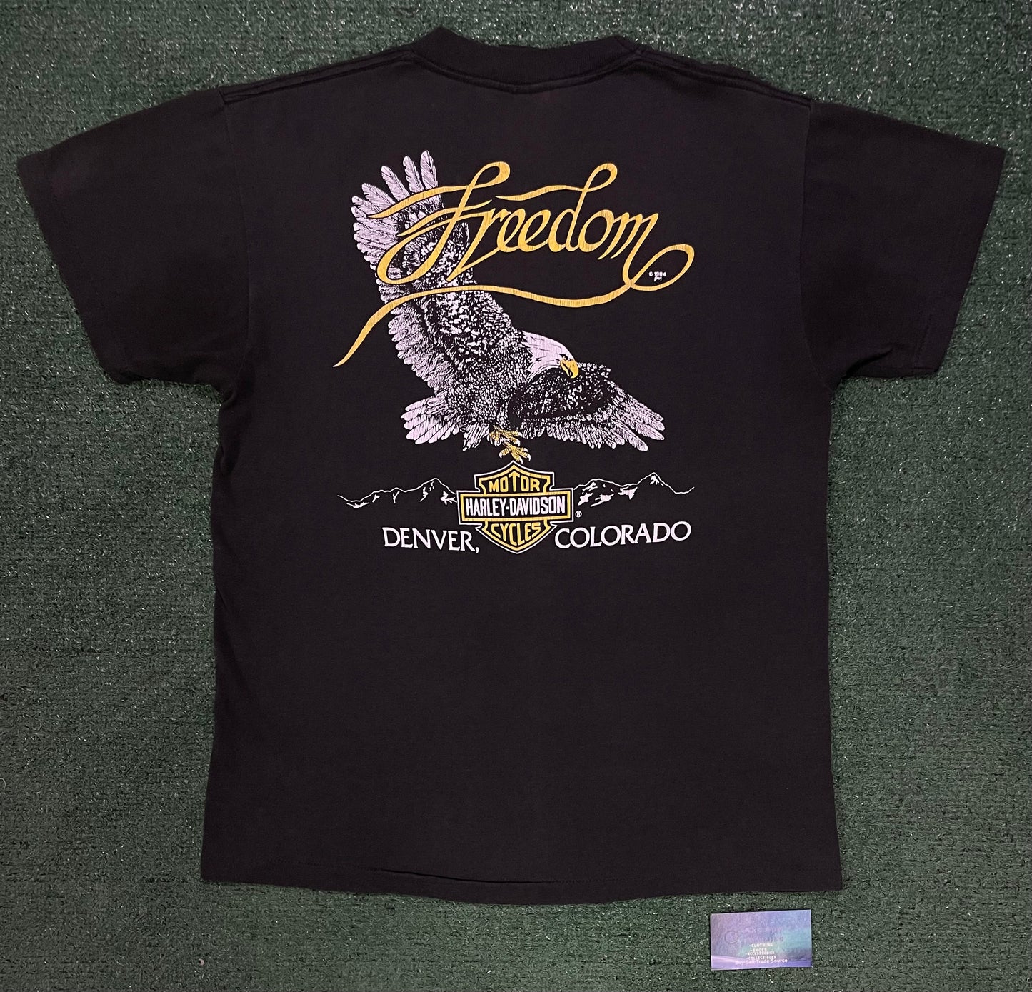 Vintage 1980s Harley Davidson eagle engine 3D emblem tee