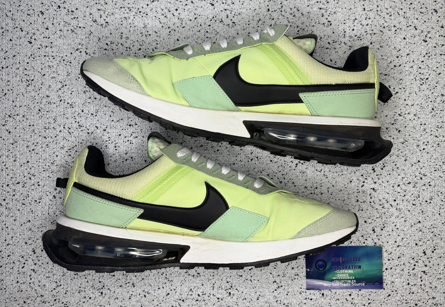 Nike Air Max Pre-Day Liquid Lime 12 Men/13.5 Women “Preowned”