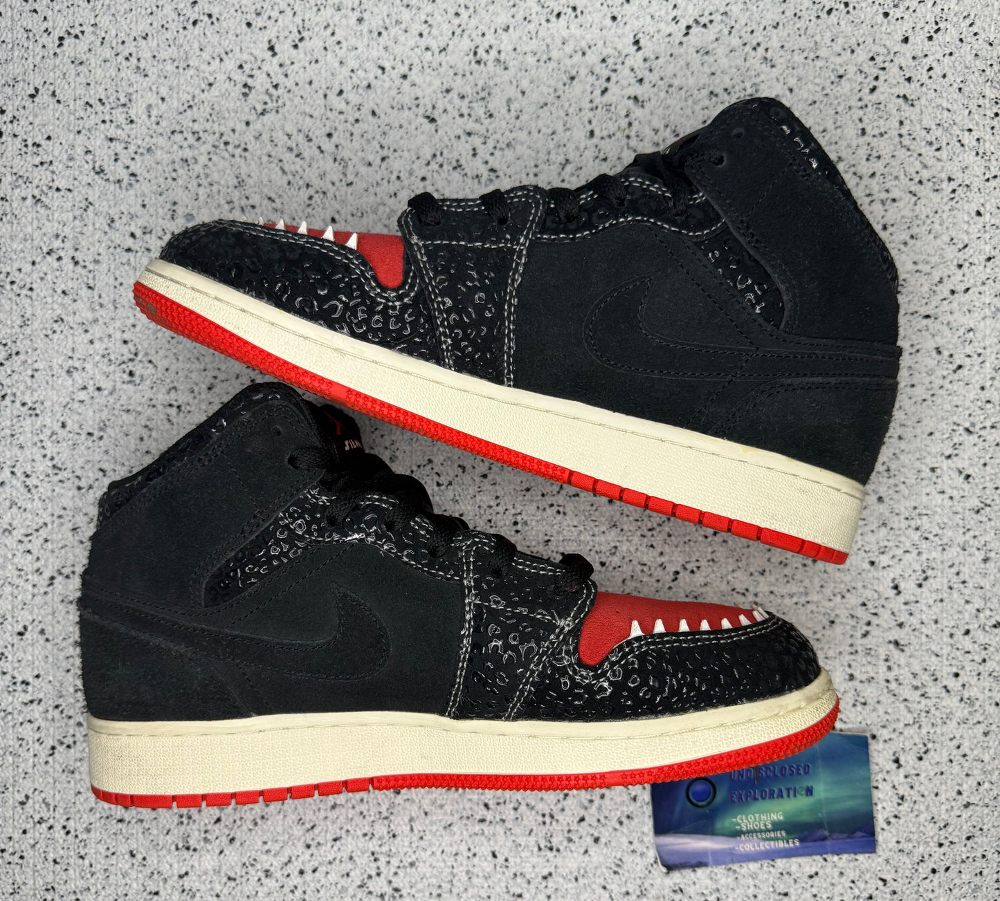 Jordan 1 Mid Siempre Familia 6.5 Youth/8 Women “Preowned”