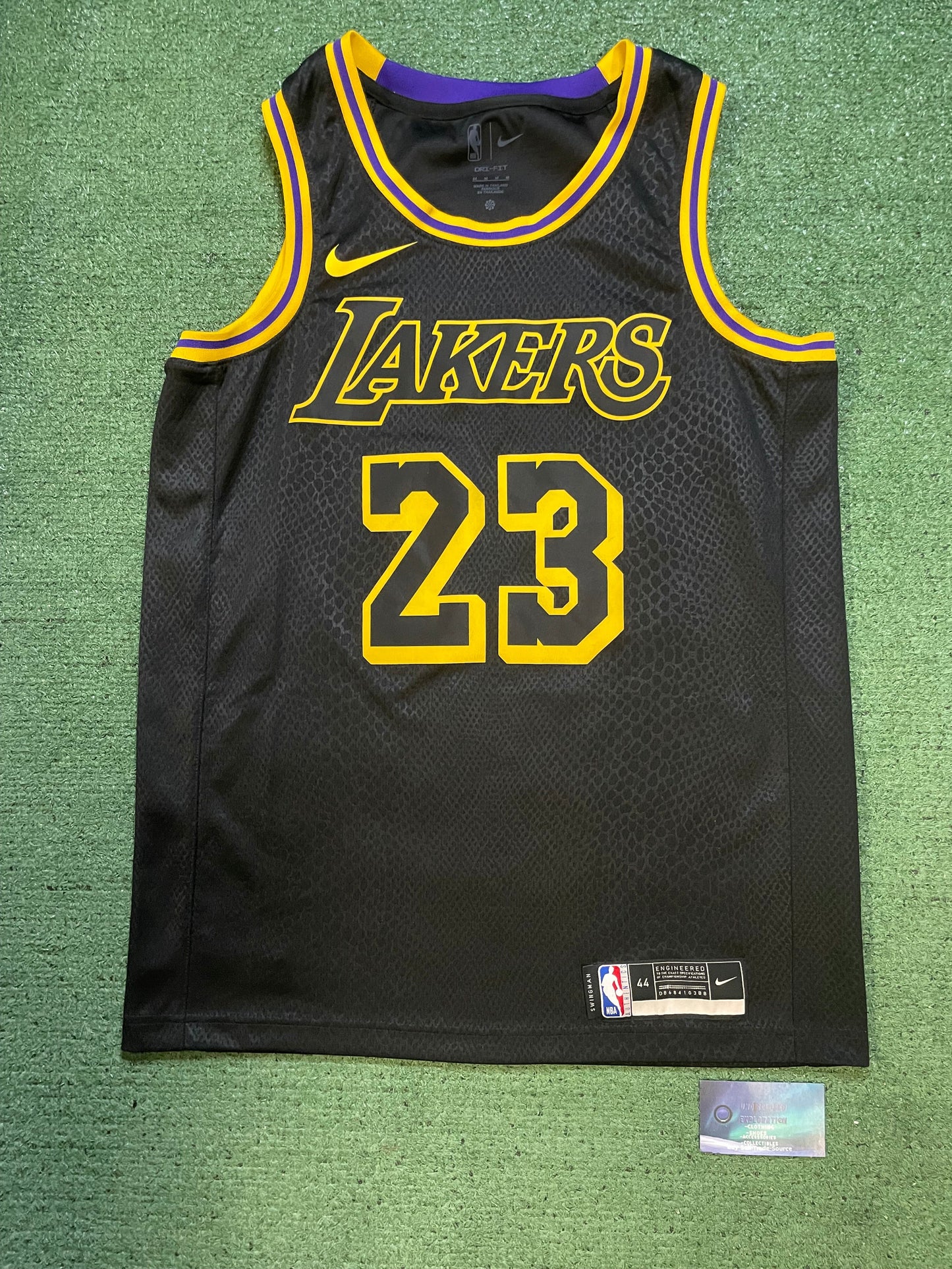 Nike LeBron James #23 black mamba swingman jersey