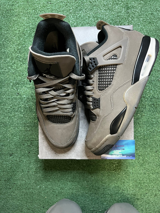 Jordan 4 cave stone size 10.5men/12women