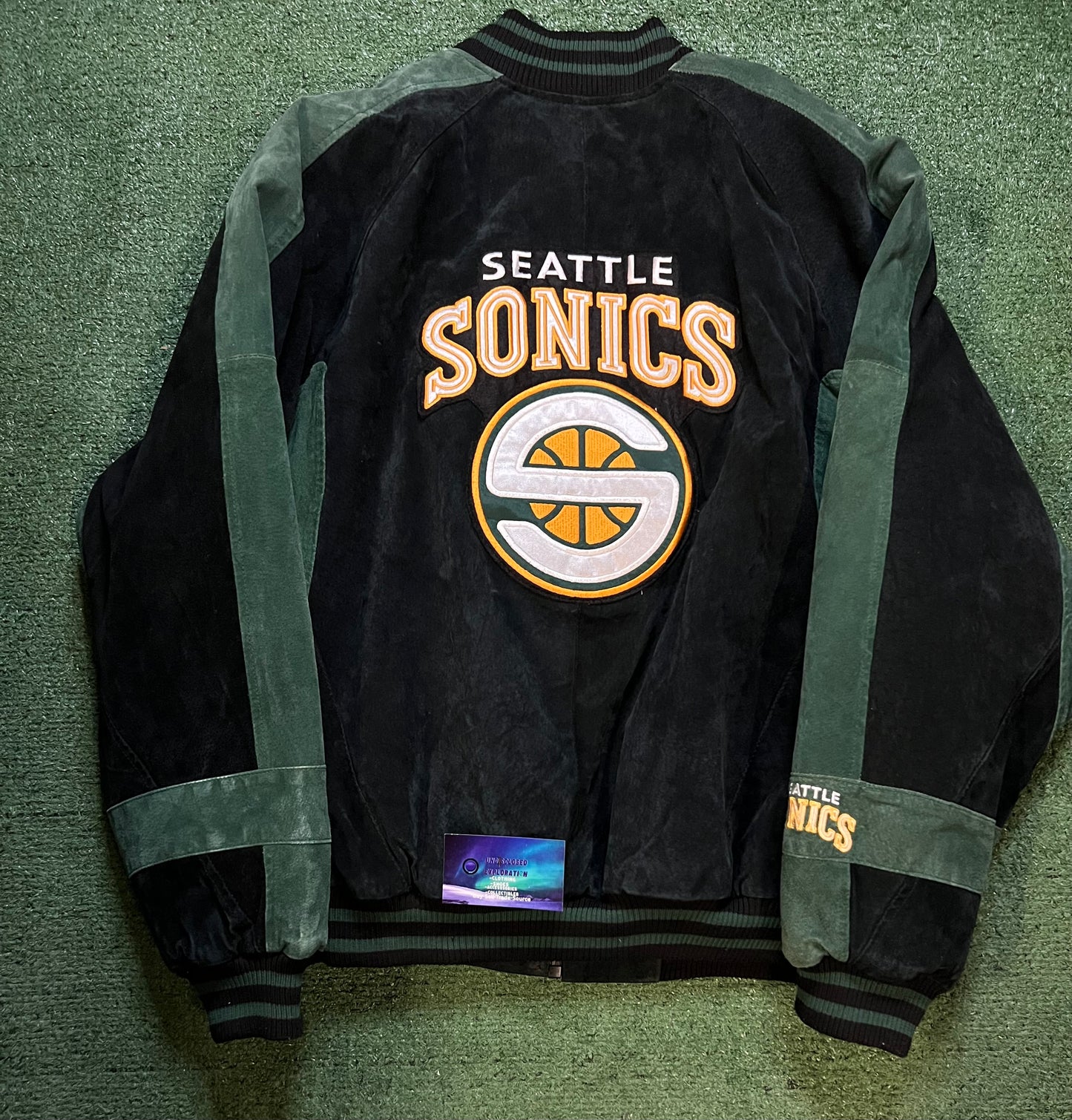 Vintage 1990s Seattle Sonics Suede embroidered jacket