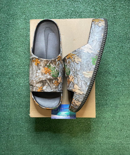 Nike Calm real tree camo slides