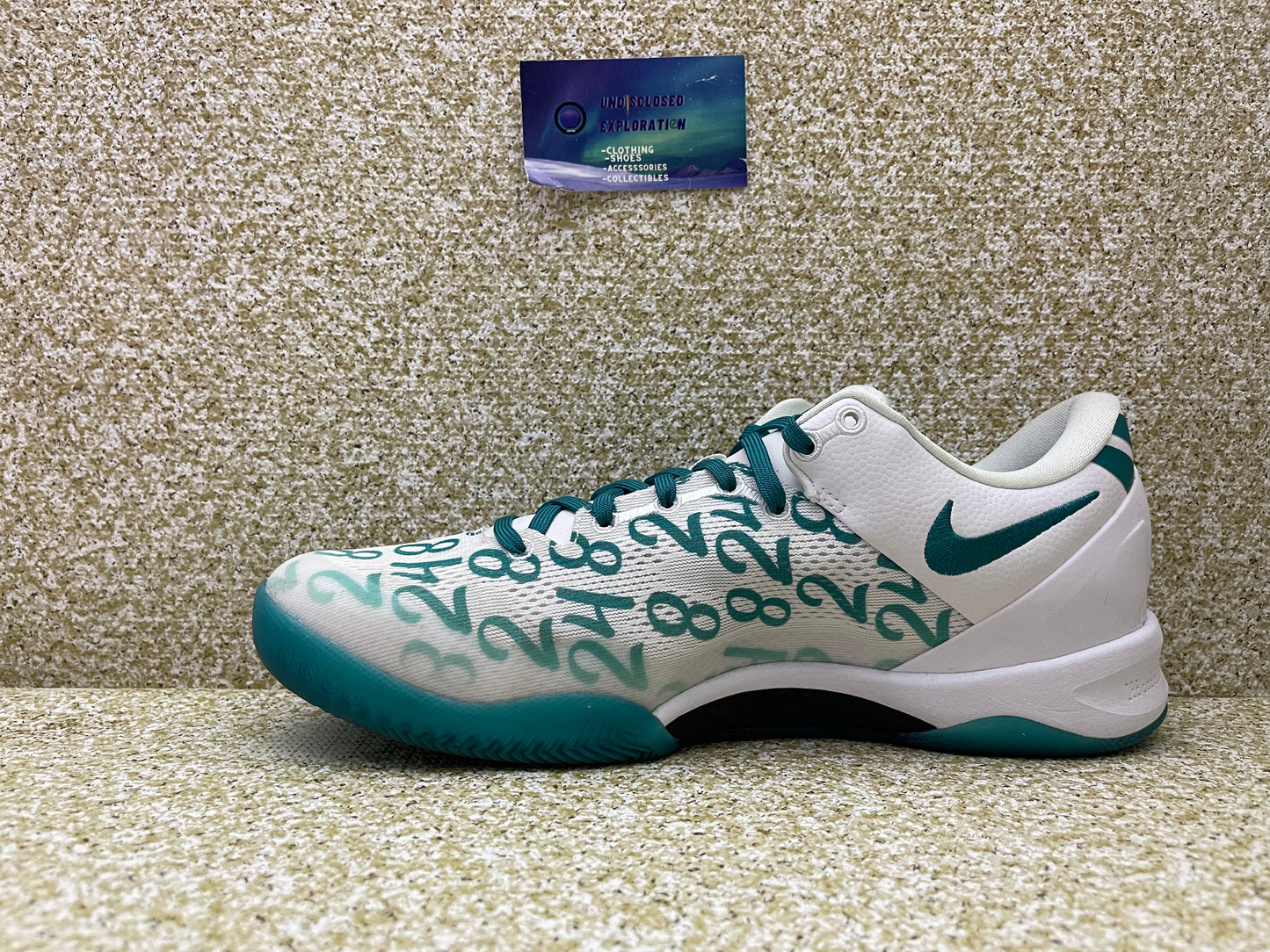 Nike Kobe 8 Radiant Emerald 11 Men/12.5 Women “Preowned”