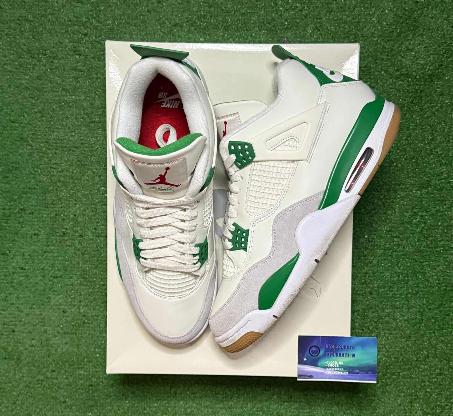 Jordan 4 Pine Green 11.5 Men/13 Women “Preowned”