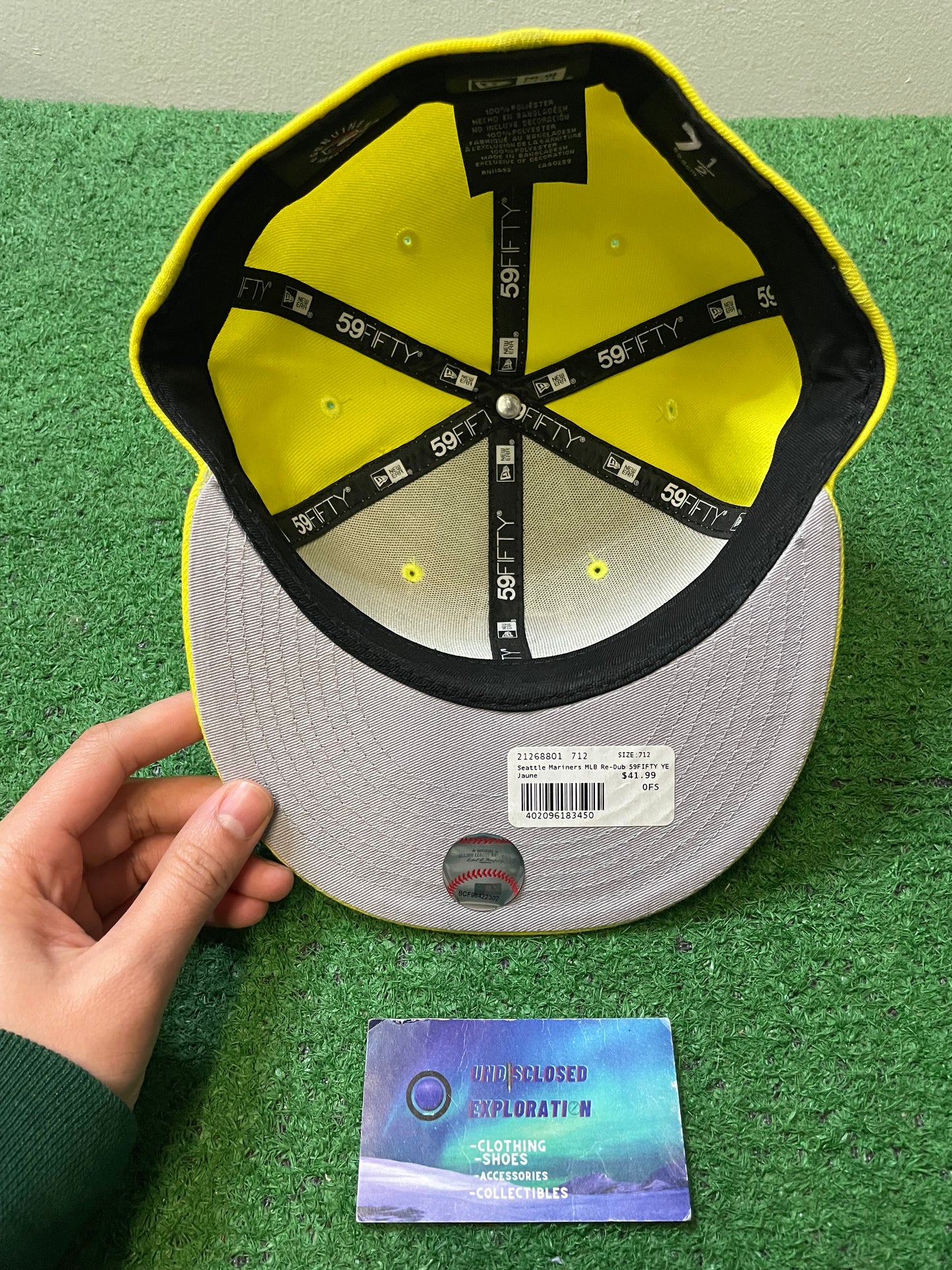 Seattle Mariners yellow fitted hat