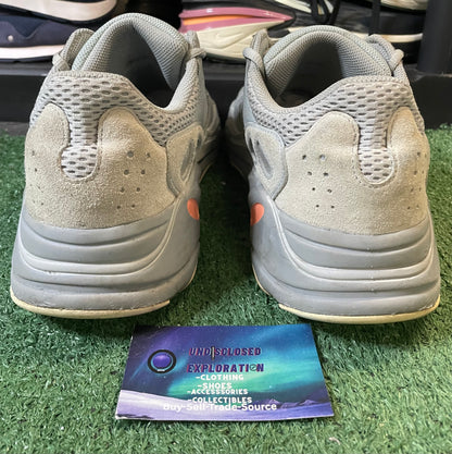 AdidasYeezy 700 interia size 11men/12.5women