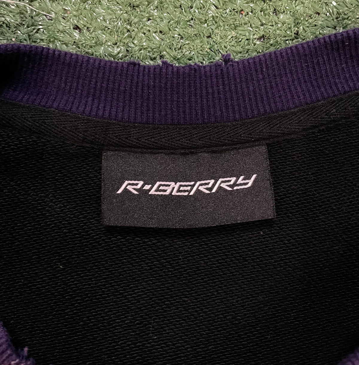 GV Gallery Raspberry hills sulfer black and purple crewneck