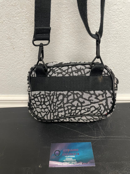 Jordan Icon 1.6L elephant Camera Bag