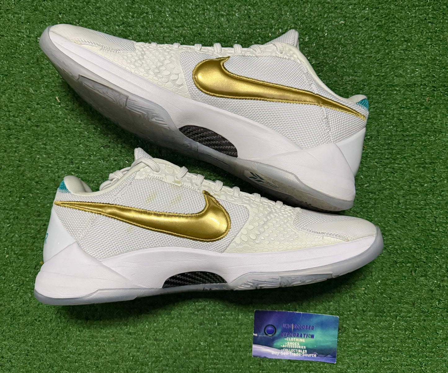 Kobe 5 Undefeated What If Pack 11.5 Men/13 Women “Preowned”