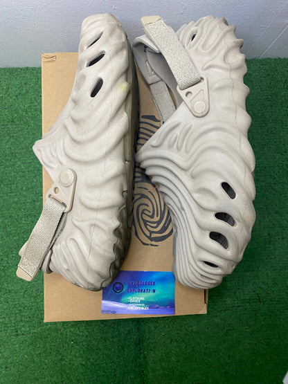 Salehe Bembury X crocs horchata