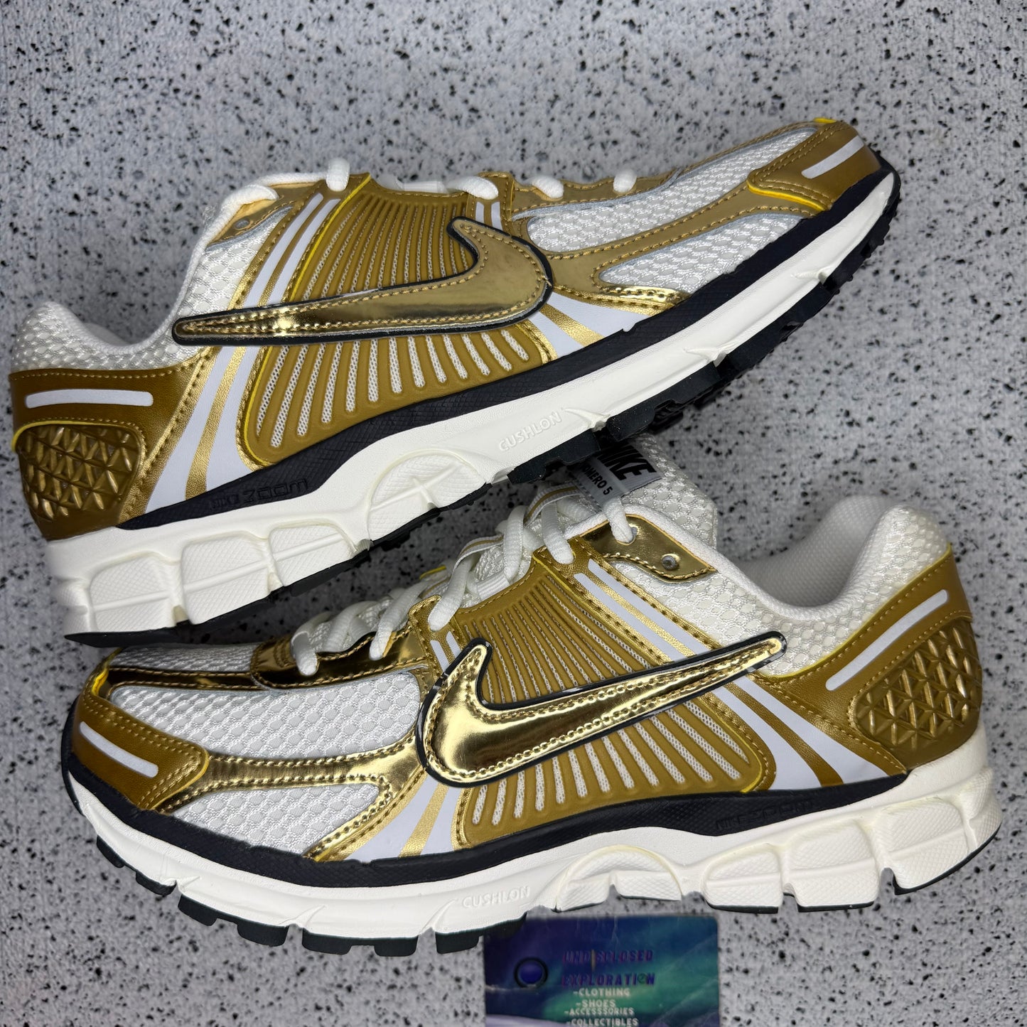 Nike Air Zoom Vomero 5 Metallic Gold