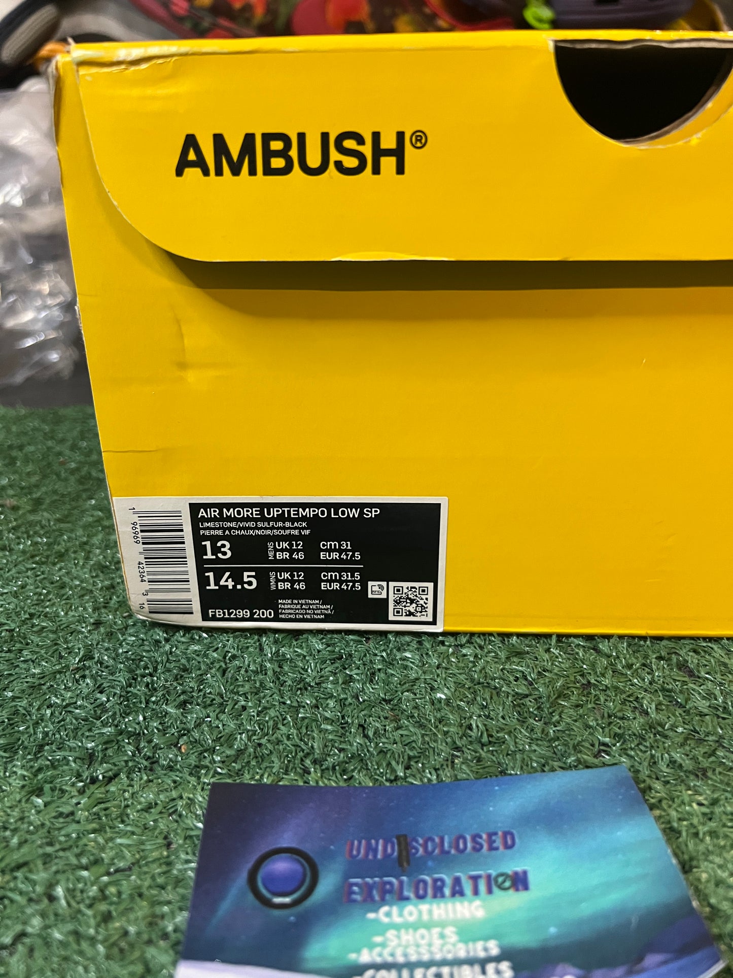 Nike X Ambush uptempo low vivid sulfur