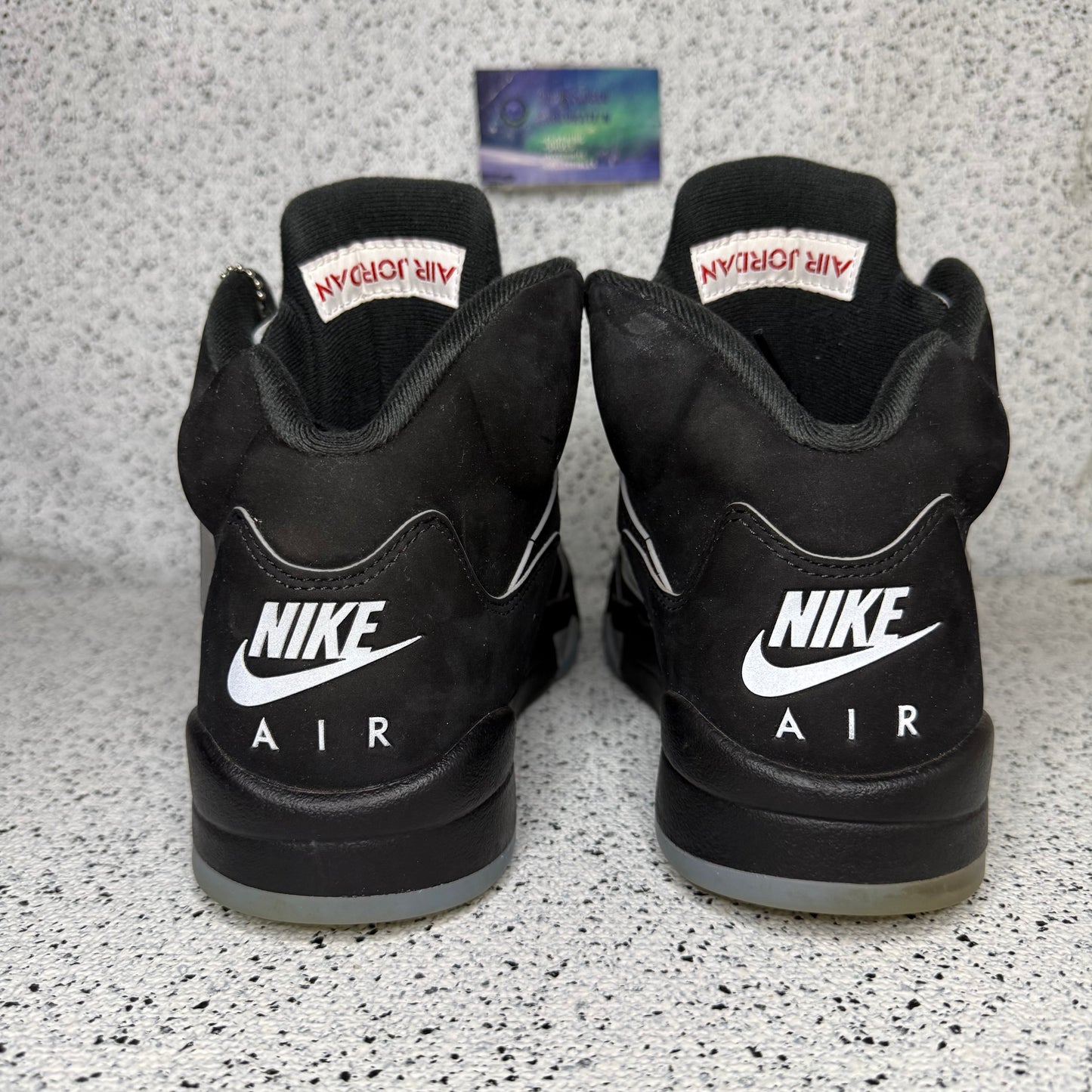 Jordan 5 Black Metallic Reimagined 9.5 Men “Preowned”