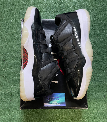 Air Jordan 11 low 72-10 size 14men/15.5women